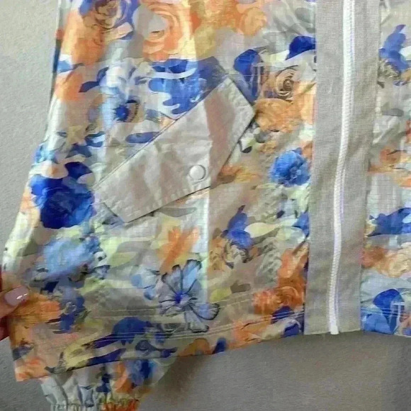NIKE- Nike Sportswear Womens Woven Floral Track Jacket Windbreaker Sz M - Picture 7 of 12
